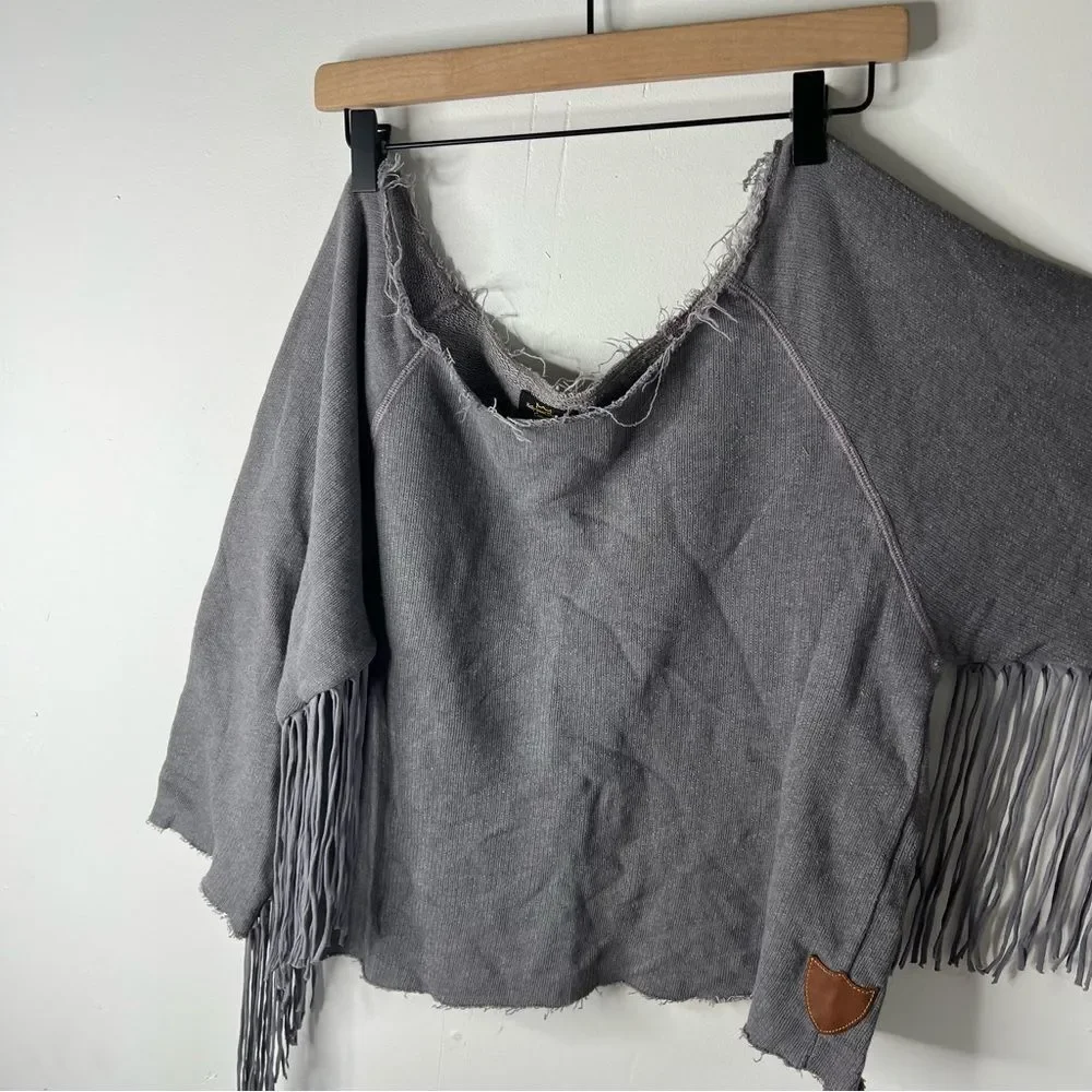 Hollywood Trading Company Gray Fringe Raw Hem Sweatshirt Large - Picture 2 of 12